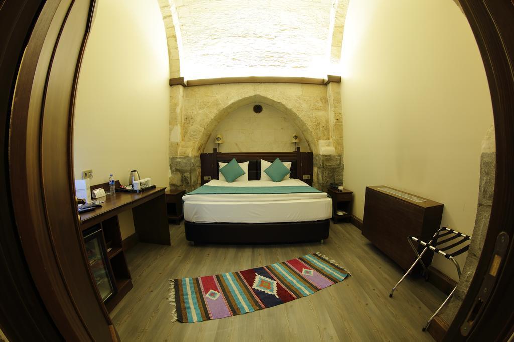 Sirehan Hotel กาซีอันเทป ภายนอก รูปภาพ